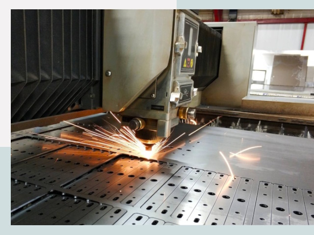 Лазерная резка металла в Бирске от 624 руб.